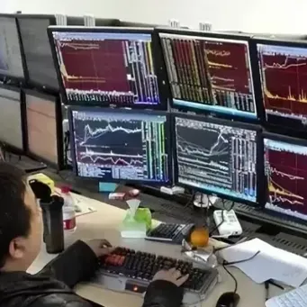 普通人怎么搞国际期货交易(普通人怎么搞国际期货交易员)_https://gj.meihuadianqi.com_国际期货分析_第1张